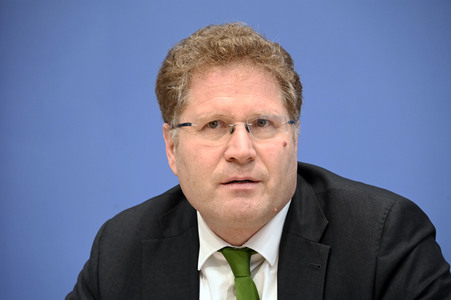 Pressekonferenz Eröffnungsbilanz Klimaschutz in Berlin