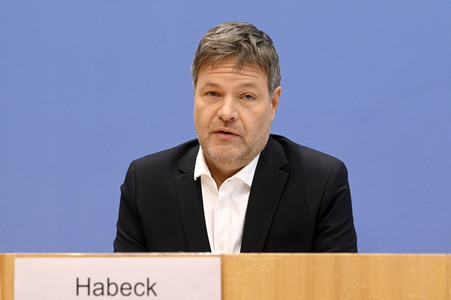 Pressekonferenz Eröffnungsbilanz Klimaschutz in Berlin