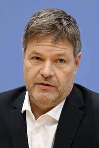 Pressekonferenz Eröffnungsbilanz Klimaschutz in Berlin