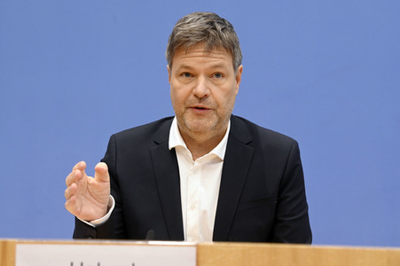 Pressekonferenz Eröffnungsbilanz Klimaschutz in Berlin
