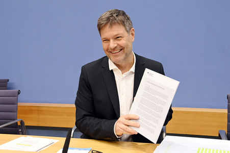 Pressekonferenz Eröffnungsbilanz Klimaschutz in Berlin