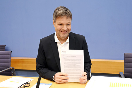 Pressekonferenz Eröffnungsbilanz Klimaschutz in Berlin