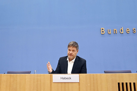 Pressekonferenz Eröffnungsbilanz Klimaschutz in Berlin
