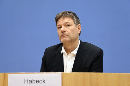 Pressekonferenz Eröffnungsbilanz Klimaschutz in Berlin