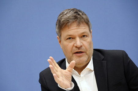 Pressekonferenz Eröffnungsbilanz Klimaschutz in Berlin