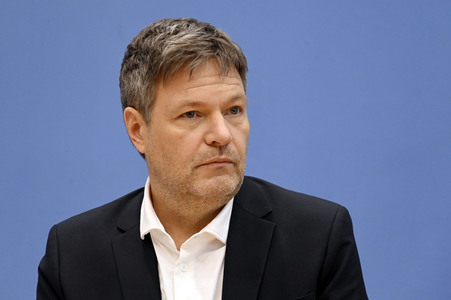 Pressekonferenz Eröffnungsbilanz Klimaschutz in Berlin