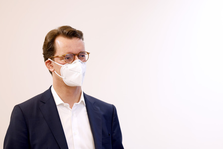 Übergabe der Neujahrsbrezel an Hendrik Wüst in Düsseldorf