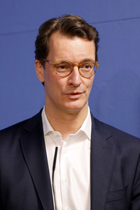 Übergabe der Neujahrsbrezel an Hendrik Wüst in Düsseldorf