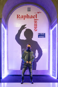 Ausstellungs- und Serienpräsentation 'Raphaelismo' in Madrid