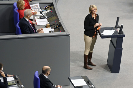 11. Sitzung des Deutschen Bundestages in Berlin