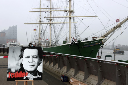 Einweihung der Jan-Fedder-Promenade in Hamburg