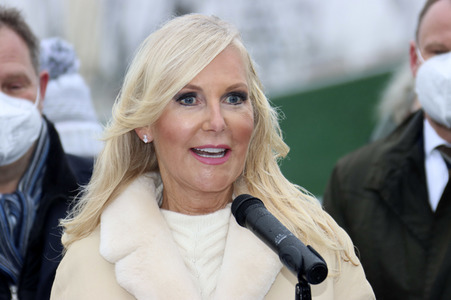 Einweihung der Jan-Fedder-Promenade in Hamburg