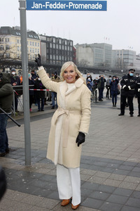 Einweihung der Jan-Fedder-Promenade in Hamburg