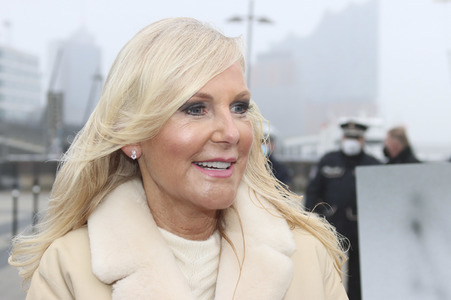 Einweihung der Jan-Fedder-Promenade in Hamburg