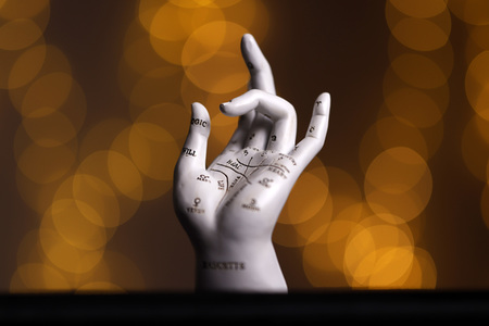 Symbolfoto Handlesen