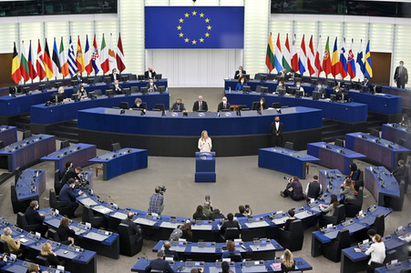 Wahl der neuen EU-Präsidentin im Europäischen Parlament in Straßburg