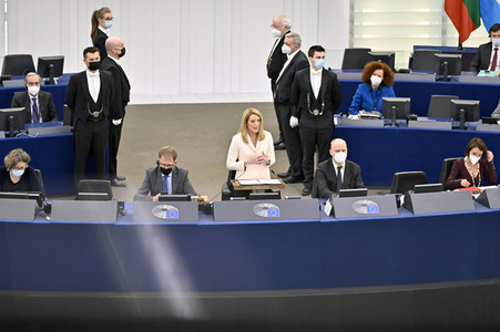 Wahl der neuen EU-Präsidentin im Europäischen Parlament in Straßburg