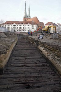 Fototermin mit Klaus Lederer auf der Grabung Molkenmarkt in Berlin