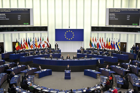 Rede von Emmanuel Macron vor dem EU-Parlament in Straßburg