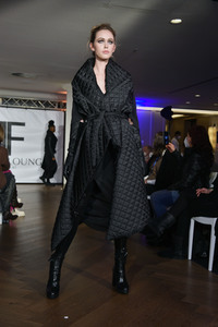 NeChia und MauMar Fashion Show auf der Frankfurt Fashion Week Herbst/Winter 2022