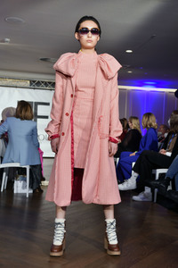 NeChia und MauMar Fashion Show auf der Frankfurt Fashion Week Herbst/Winter 2022