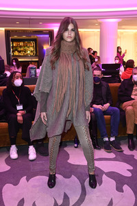 NeChia und MauMar Fashion Show auf der Frankfurt Fashion Week Herbst/Winter 2022