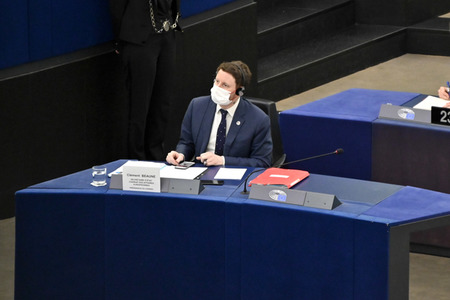Plenartagung über sexuelle und reproduktive Gesundheit im EU-Parlament in Straßburg