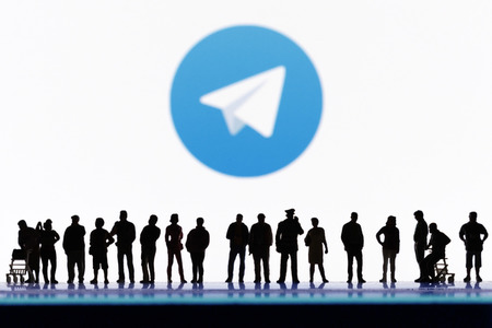 Symbolfoto Telegram