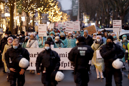 Coronademo in Düsseldorf