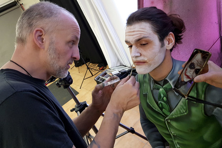 GEEK ART: Joker meets Riddler Bodypainting
