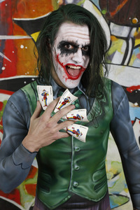 GEEK ART: Joker meets Riddler Bodypainting