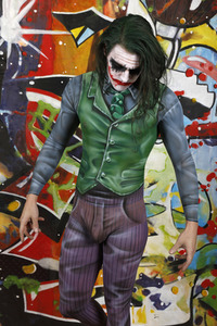 GEEK ART: Joker meets Riddler Bodypainting