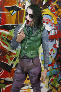 GEEK ART: Joker meets Riddler Bodypainting