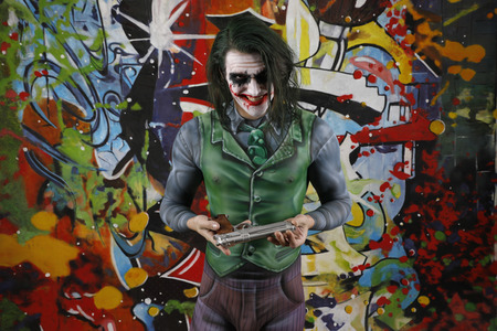 GEEK ART: Joker meets Riddler Bodypainting