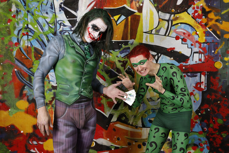 GEEK ART: Joker meets Riddler Bodypainting