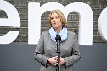 Pressestatements von Wolfgang Sobotka, Mickey Levy und Bärbel Bas in Berlin