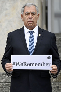 Pressestatements von Wolfgang Sobotka, Mickey Levy und Bärbel Bas in Berlin