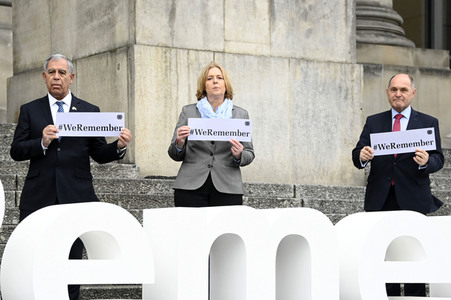Pressestatements von Wolfgang Sobotka, Mickey Levy und Bärbel Bas in Berlin