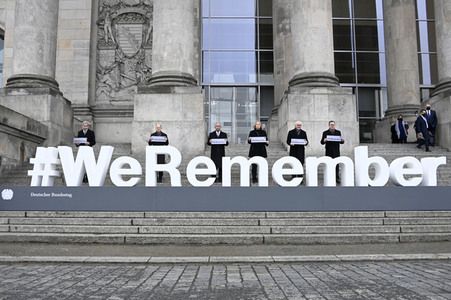 Gedenkstunde zum Tag des Gedenkens an die Opfer des Nationalsozialismus in Berlin