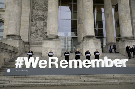 Gedenkstunde zum Tag des Gedenkens an die Opfer des Nationalsozialismus in Berlin