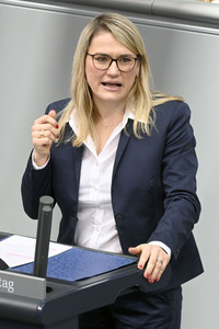 15. Sitzung des Deutschen Bundestages in Berlin