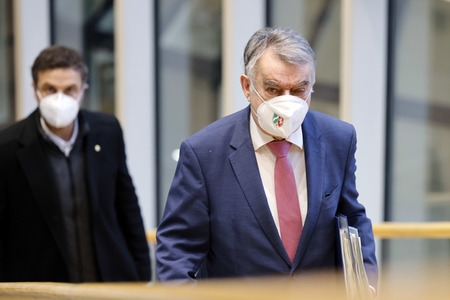 Gedenkstunde zum Tag des Gedenkens an die Opfer des Nationalsozialismus in Düsseldorf