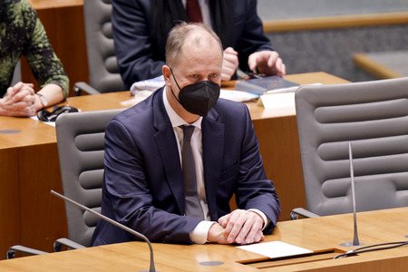 Gedenkstunde zum Tag des Gedenkens an die Opfer des Nationalsozialismus in Düsseldorf