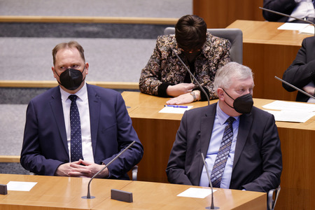 Gedenkstunde zum Tag des Gedenkens an die Opfer des Nationalsozialismus in Düsseldorf