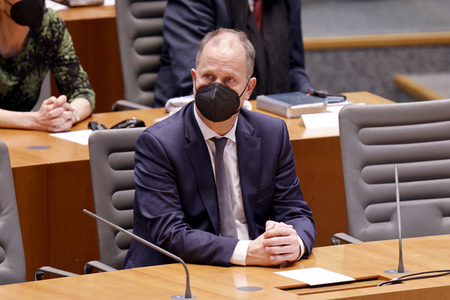 Gedenkstunde zum Tag des Gedenkens an die Opfer des Nationalsozialismus in Düsseldorf