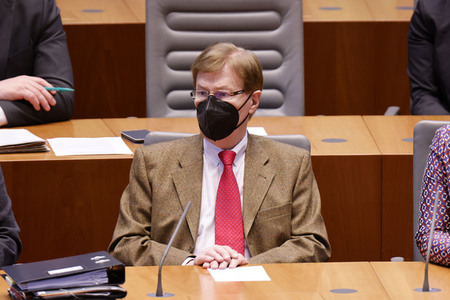 Gedenkstunde zum Tag des Gedenkens an die Opfer des Nationalsozialismus in Düsseldorf