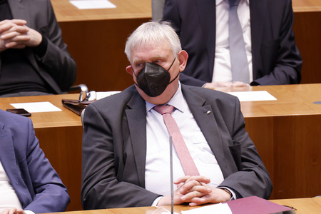 Gedenkstunde zum Tag des Gedenkens an die Opfer des Nationalsozialismus in Düsseldorf