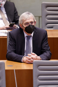 Gedenkstunde zum Tag des Gedenkens an die Opfer des Nationalsozialismus in Düsseldorf