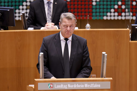 Gedenkstunde zum Tag des Gedenkens an die Opfer des Nationalsozialismus in Düsseldorf