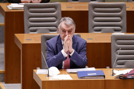 Gedenkstunde zum Tag des Gedenkens an die Opfer des Nationalsozialismus in Düsseldorf